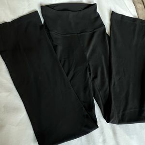 lululemon groove flare pant - Nulu